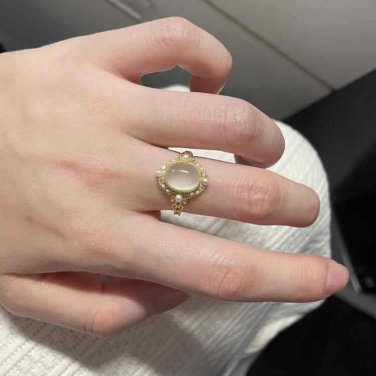 fdf242aae53274256406474023a3358b