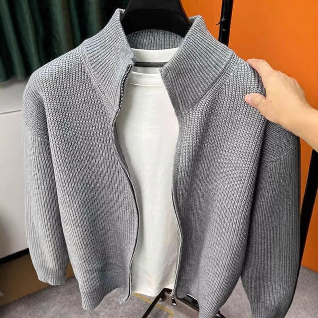Cardigan con cerniera tinta unita in maglia da uomo